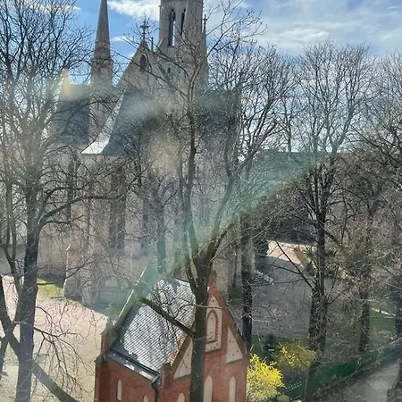 Center-1 * Катовице