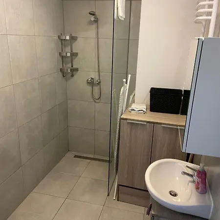 Center-1 * Katowice